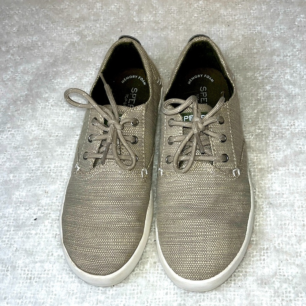 Sperry boys kaiki/olive green casual tennis size 3 1/2 M